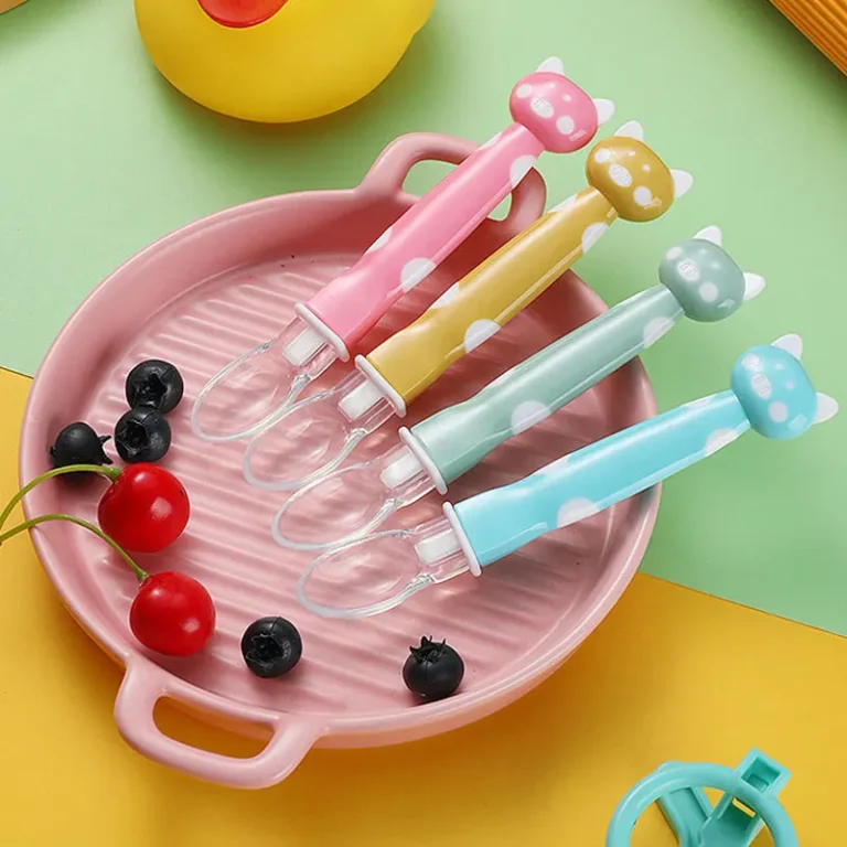 Cartoon Designed Baby Feeding Silicone Soft Head Spoon By Xierbao