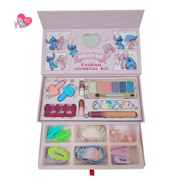 Cosmetics Beauty Kit with Accessories